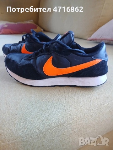 Маратонки Nike, снимка 5 - Детски маратонки - 54130224