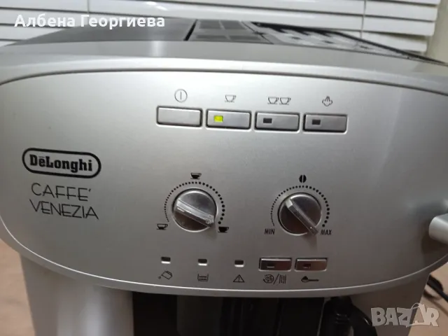 Кафе автомат DeLonghi ESAM 2200 Caffe Venezia, снимка 6 - Кафемашини - 46890992