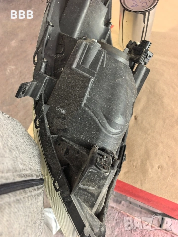 десен фар suzuki Swift 2011-2014г, снимка 4 - Части - 54202173