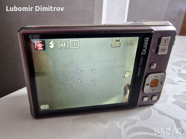 Фотоапарат Benq 10mp, снимка 3 - Фотоапарати - 46415635