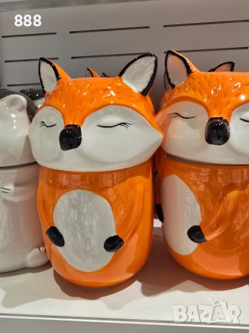 бурканчета  лисица и таралеж 