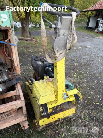 9 броя Пътно-строителни машини, снимка 2 - Индустриална техника - 52181740
