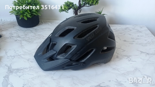 Каска за велосипед Specialized M размер 54-58 см