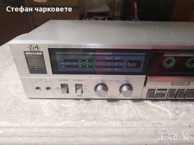 касетачен дек JVC, снимка 4 - Декове - 48761804