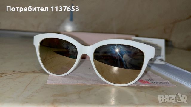 Слънчеви очила Guess, бяла рамка, оригинал, снимка 10 - Слънчеви и диоптрични очила - 46324859
