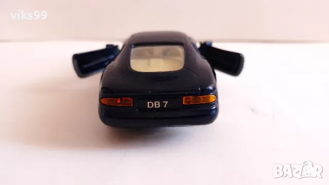 Maisto Shell Aston Martin DB7 1:40, снимка 3 - Колекции - 47321088