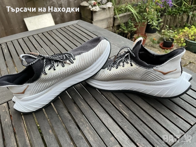 $163 Мъжки маратонки HOKA Carbon X3 Black and white 44-45 отлично състояние, снимка 4 - Маратонки - 52033659