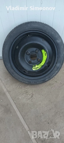 Резервна гума патерица