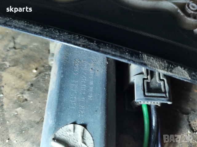 Стъклоповдигач заден десен за Mercedes w203 / Мерцедес седан, снимка 3 - Части - 51893805