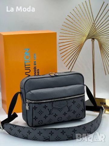 Мъжка чанта сива звезда цип Louis Vuitton реплика, снимка 1 - Чанти - 45535173