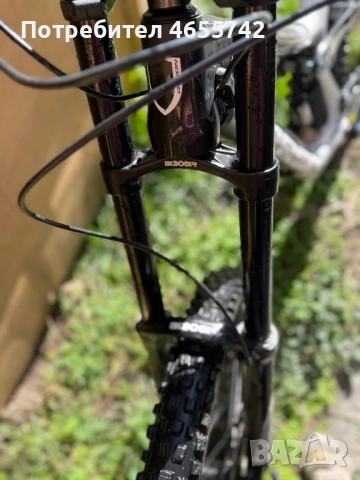 Продавам колело за планинско спускане, снимка 8 - Велосипеди - 52485937