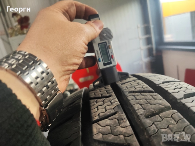 2бр.зимни гуми 225/75/16C Pirelli, снимка 2 - Гуми и джанти - 52848121