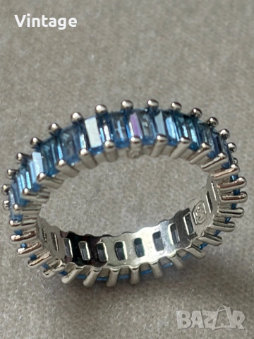 Оригинален марков пръстен с кристали Swarovski , снимка 7 - Пръстени - 54293311