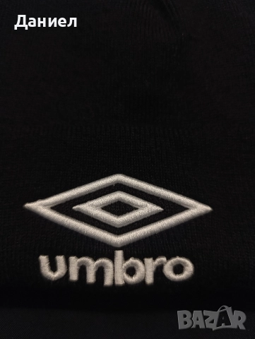 Зимна шапка Umbro , снимка 2 - Шапки - 52743236