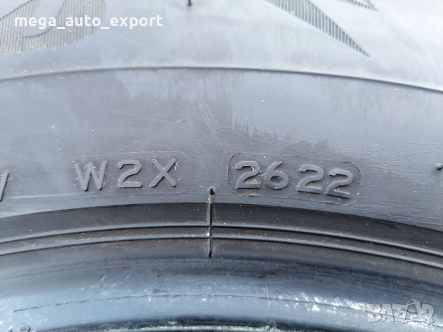 2 бр. Bridgestone 215/70R16 DOT 2622, снимка 5 - Гуми и джанти - 52741954