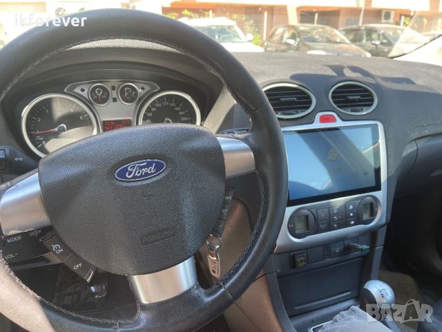 Ford Focus1.6  Газ/Бензин, снимка 11 - Автомобили и джипове - 46636443