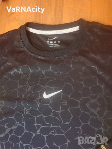 Nike size M , снимка 2 - Спортни дрехи, екипи - 45454812