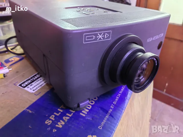 SHARP XG-NV3XE, снимка 1