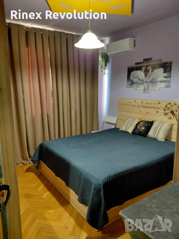 Тристаен апартамент под наем в Центъра, снимка 9 - Апартаменти - 53973337