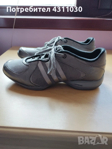 Оригинални маратонки  Adidas 40 2/3 номер