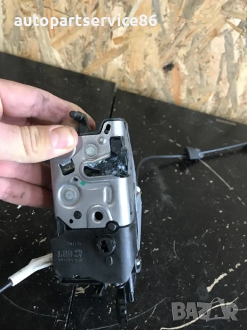 Заключващ механизъм за задна лява RHD врата за Peugeot 308 (2007-2012) PSA567165, снимка 3 - Части - 53622009