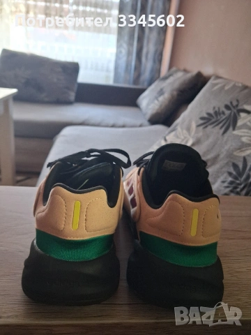 Дамски маратонки Адидас,малко носени , снимка 3 - Маратонки - 53868478