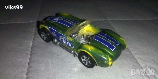 Hot Wheels 1982 Classic Cobra Green 1:64, снимка 2 - Колекции - 48977851