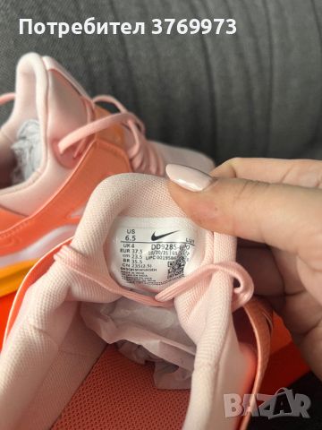 Чисто нови маратонки Nike, снимка 3 - Маратонки - 45253042
