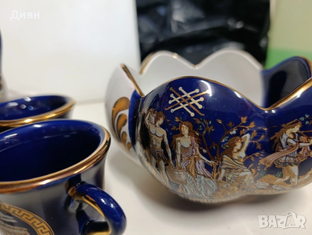 Продавам сервиз за кафе , снимка 5 - Антикварни и старинни предмети - 53399998