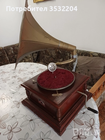 стар грамофон, снимка 2 - Антикварни и старинни предмети - 52433558