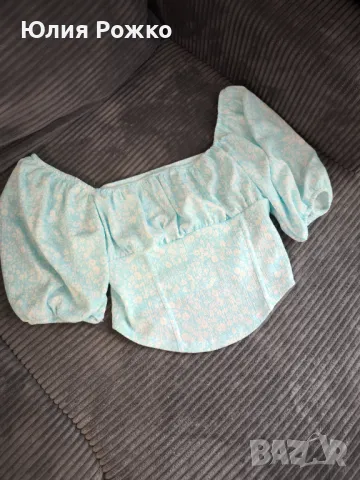 Топ, снимка 2 - Корсети, бюстиета, топове - 49783755