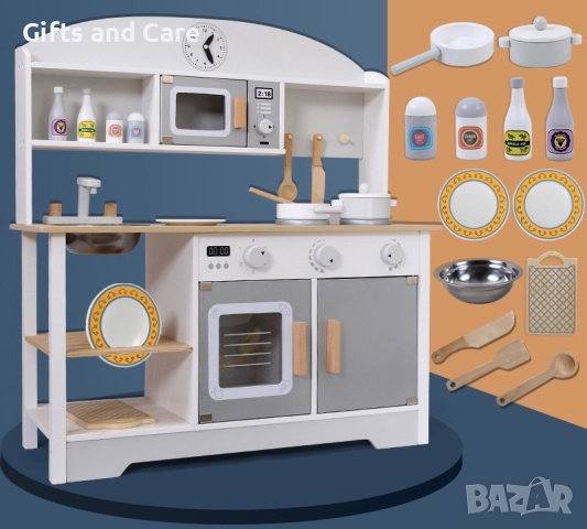 Дървена детска кухня с аксесоари
