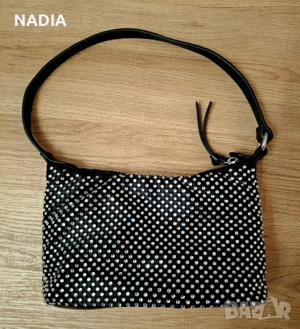 Чантичка с кристали, снимка 3 - Чанти - 53895284