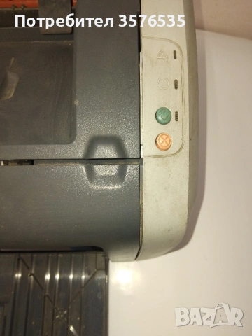 Принтер HP LaserJet 1010, снимка 3 - Принтери, копири, скенери - 53751261