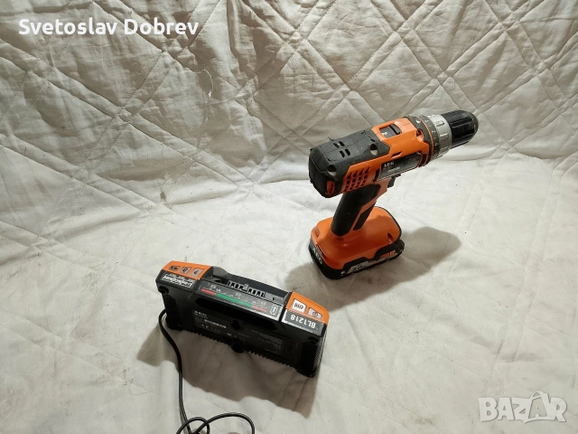 акумулаторен винтоверт AEG 18v комплект с батерия и зарядно, снимка 5 - Винтоверти - 53966354