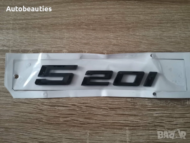 черна емблема BMW 520i (G60) нов стил