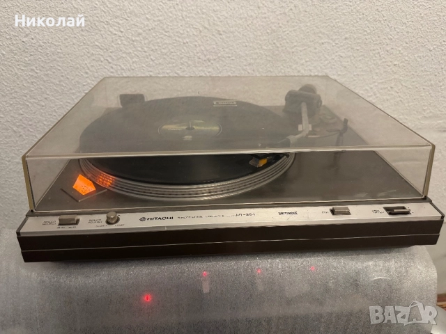 HITACHI HT-354 DIRECT DRIVE ГРАМОФОН 