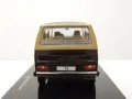 Volkswagen T3 Caravelle Bus 1981 - мащаб 1:43 на IXO моделът е нов в PVC дисплей-кейс VW Transporter, снимка 6