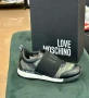 Камуфлажни маратонки с голям надпис LOVE 215 лв., снимка 3