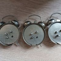 Продавам малък часовник будилник Ракета , снимка 14 - Антикварни и старинни предмети - 39438731