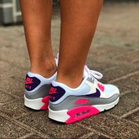 Nike Air Max 90 "Laser Pink” номер 40 -40,5 оригинални маратонки , снимка 11 - Маратонки - 45768558