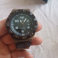 Продавам часовник casio лимитиран, снимка 2 - Мъжки - 45861537