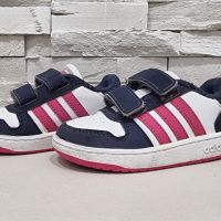 Маратонки Adidas, снимка 1 - Детски маратонки - 45568269