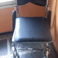 Стол за възрастни хора, снимка 1 - Грижа за възрастни - 45080149