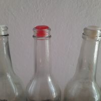 Ретро бутилки с тапи, снимка 3 - Антикварни и старинни предмети - 45253268