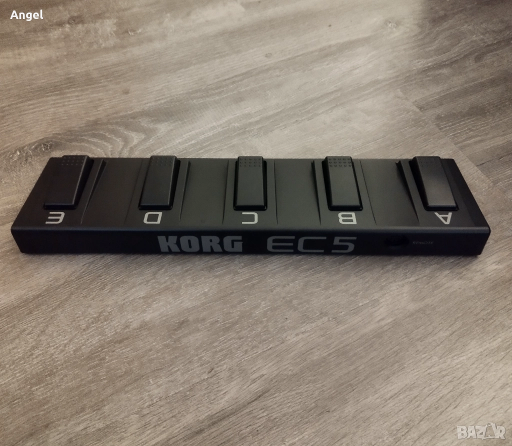 KORG EC5 Мултифункционален педал, снимка 1