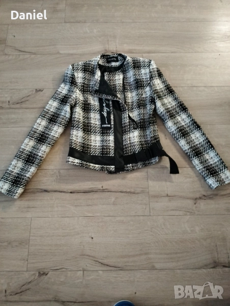 Дамско яке Негатив, снимка 1