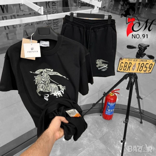 мъжки екипи burberry , снимка 1