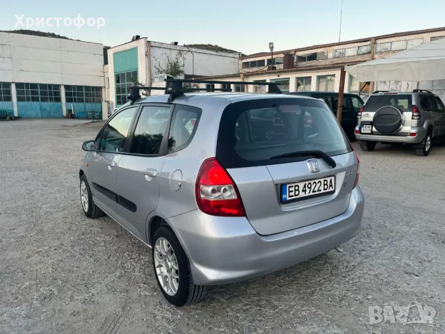 продавам honda jazz 1.4 83 коня, снимка 6 - Автомобили и джипове - 45402663