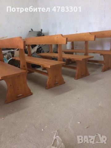 Баварски маси и пейки